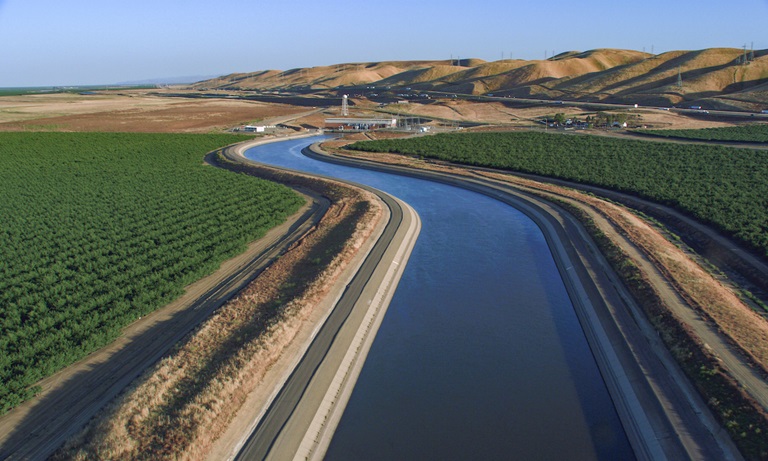 Dos Amigos Pumping Plant, one of 21 pumping plants within the California State Water Project, lifts water more than 100 feet from the California Aqueduct.